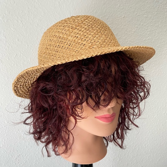 🚨[SOLD] Woven Wicker Hat - Picture 2 of 4